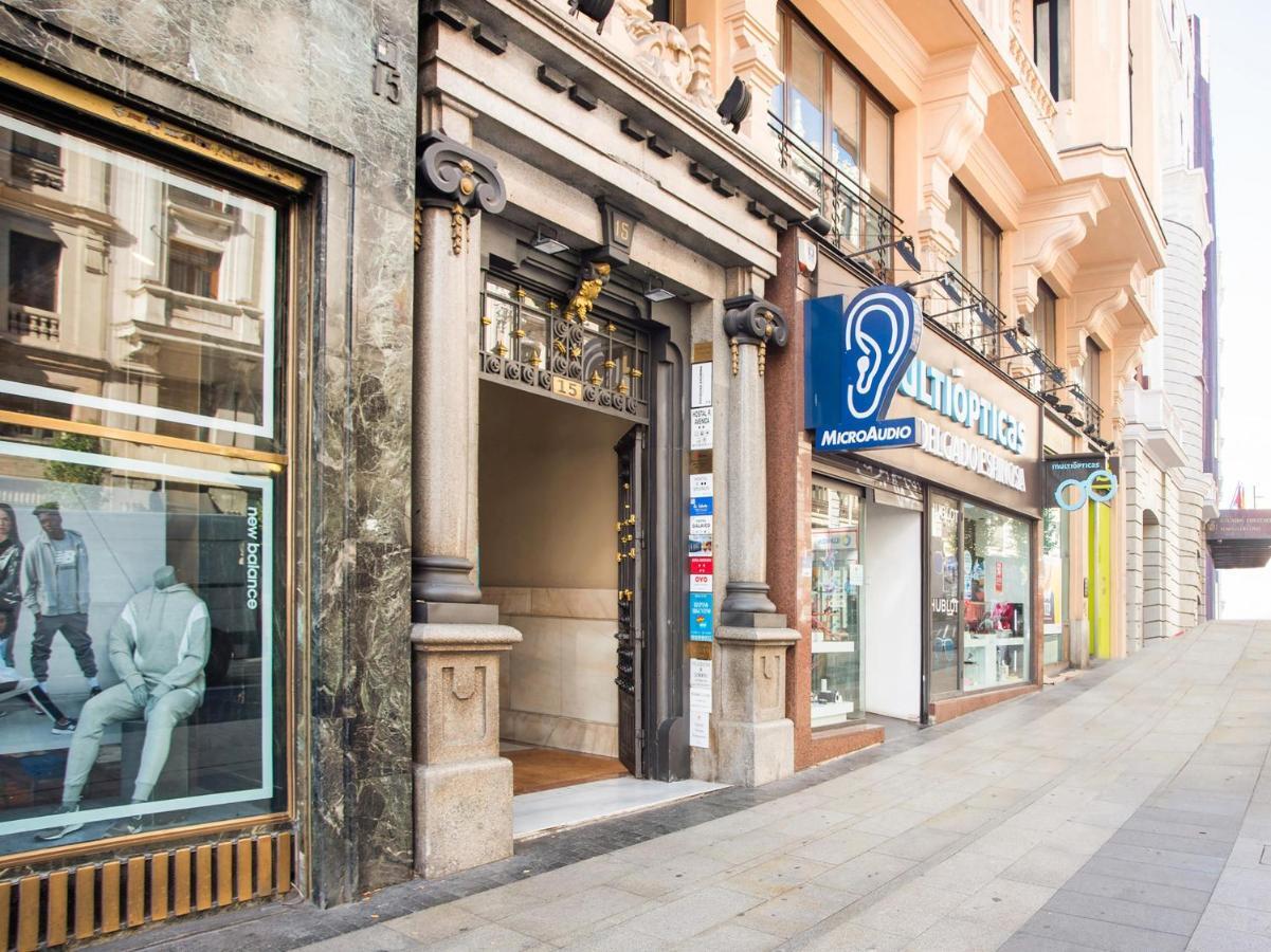 Hostal Felipe V - Madrid — Photos 1